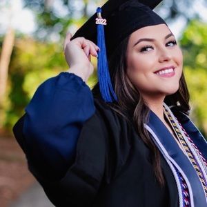 Meet your Posher, Valerie